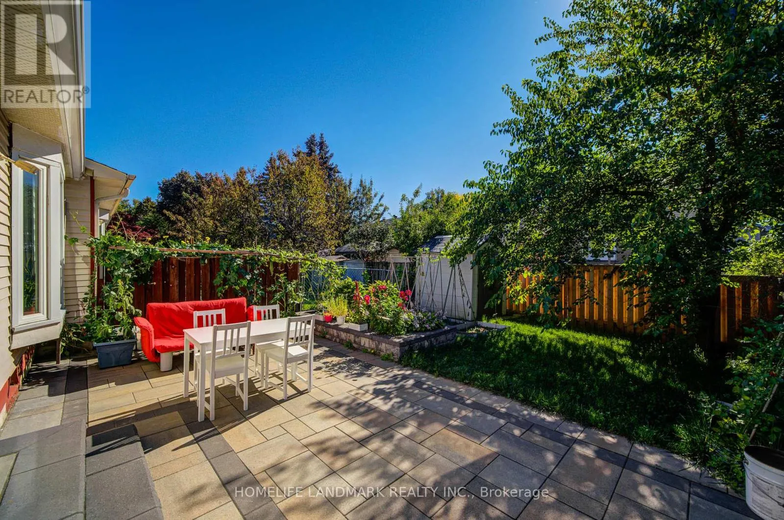 33 PHALEN CRESCENT