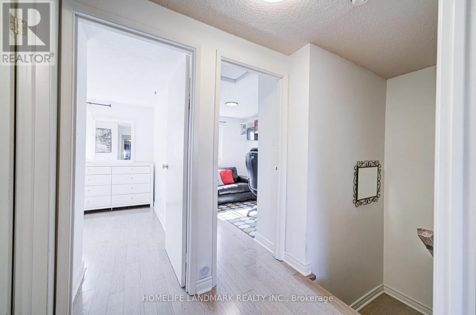 33 PHALEN CRESCENT