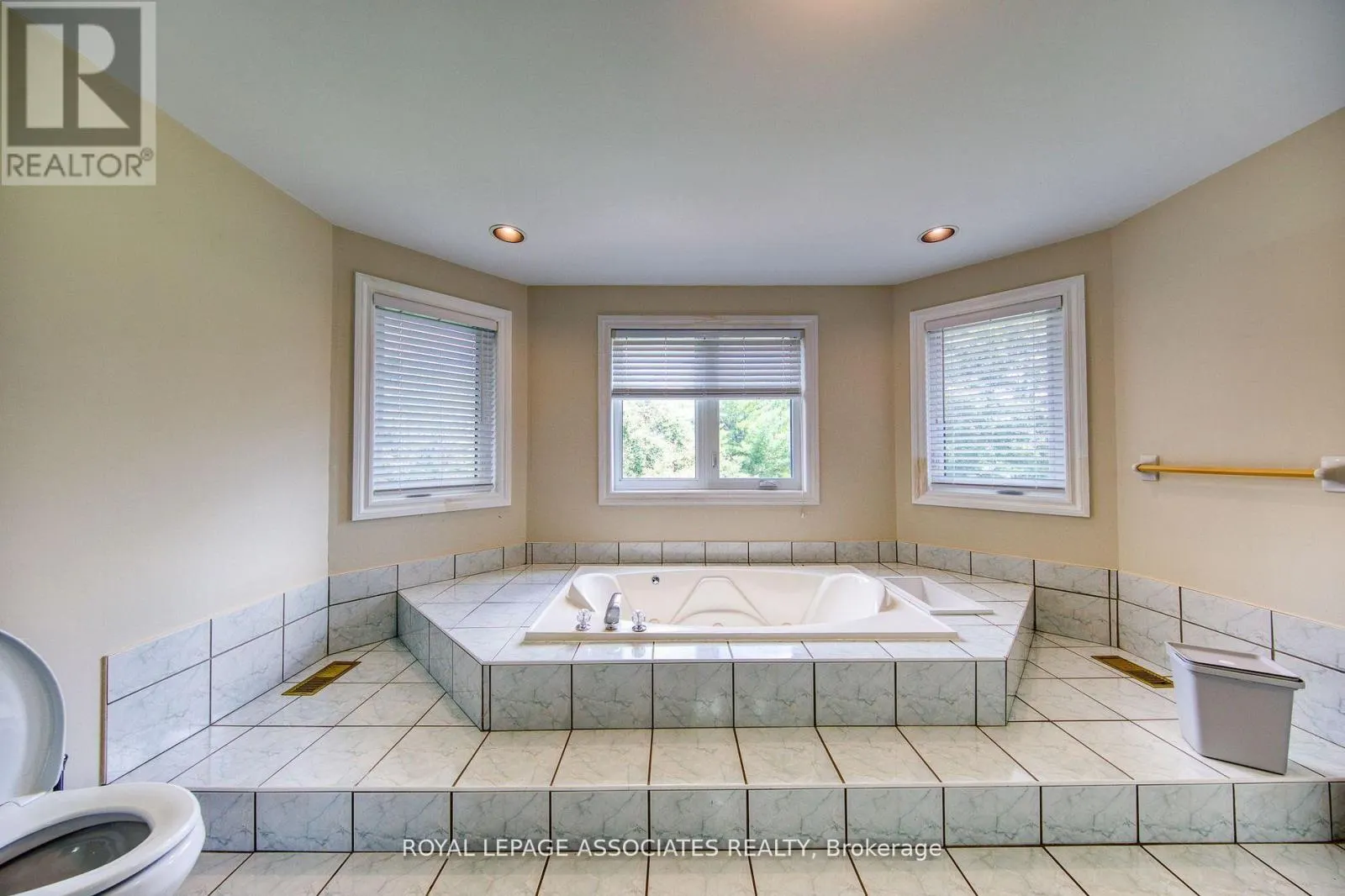 MAIN - 2377 SALEM ROAD