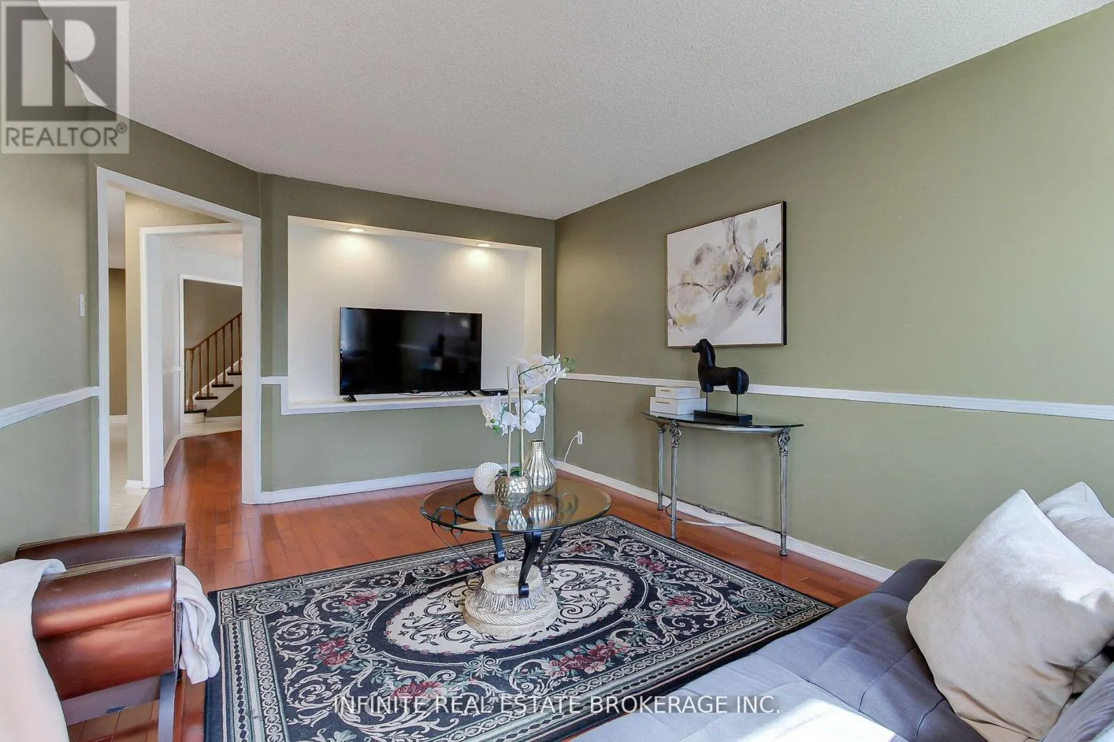70 SABLE CRESCENT