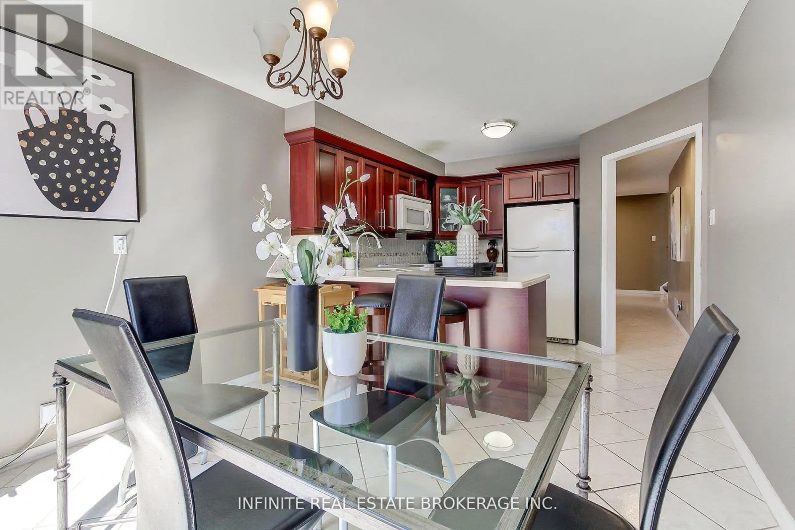 70 SABLE CRESCENT