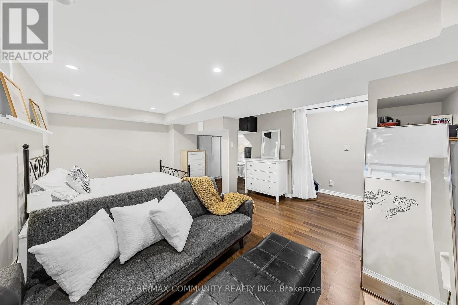 1 PLAYFAIR ROAD