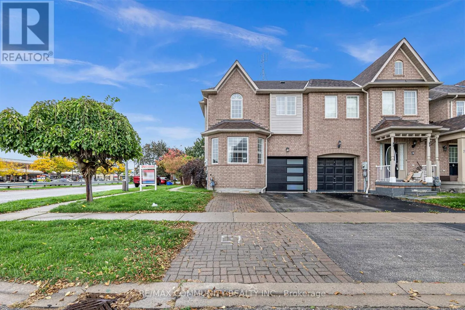 1 PLAYFAIR ROAD