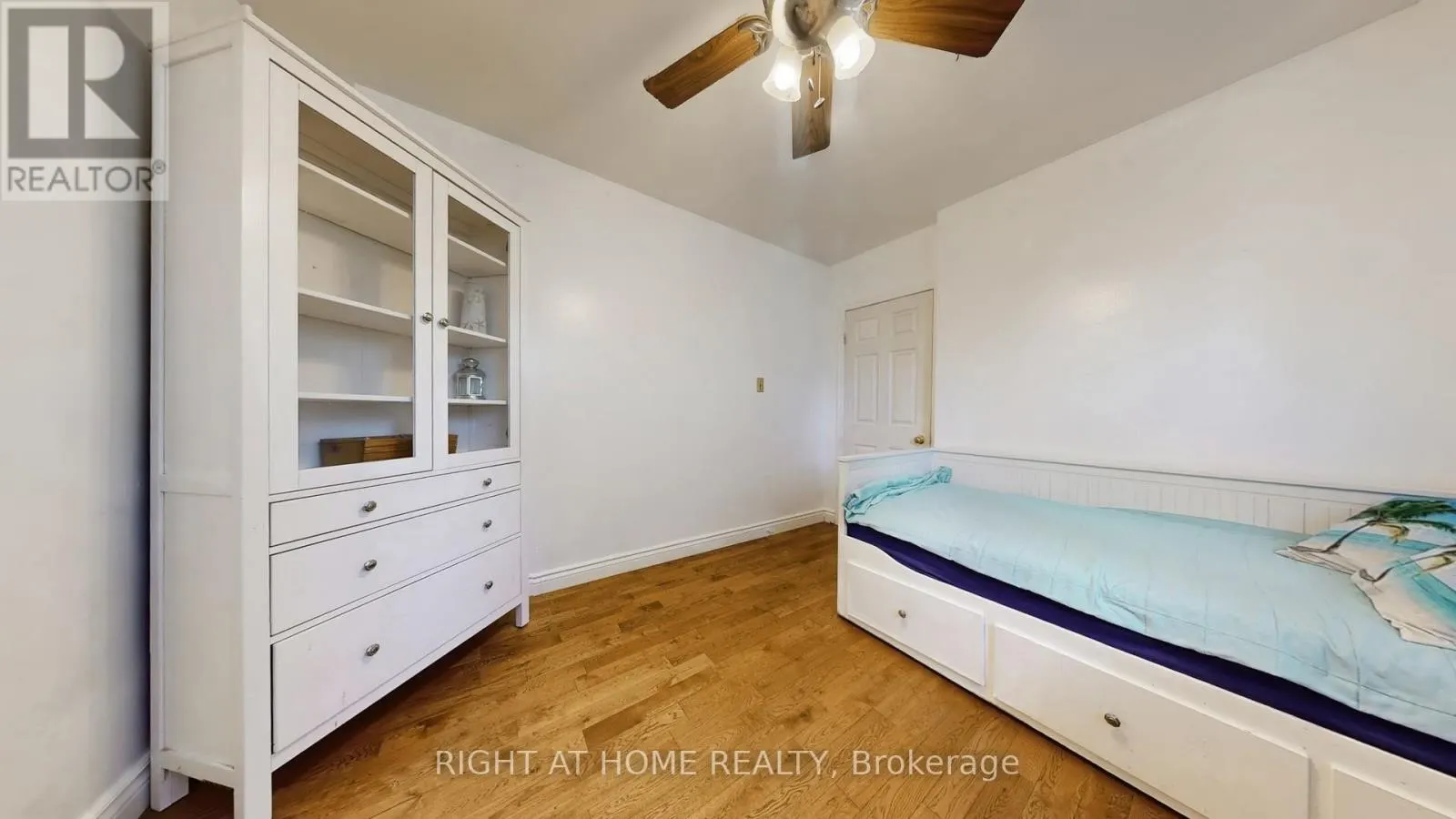 224 LIVINGSTON ROAD