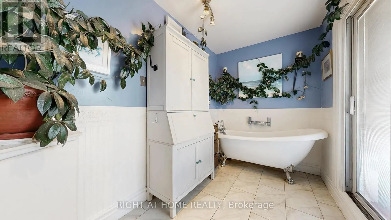 224 LIVINGSTON ROAD