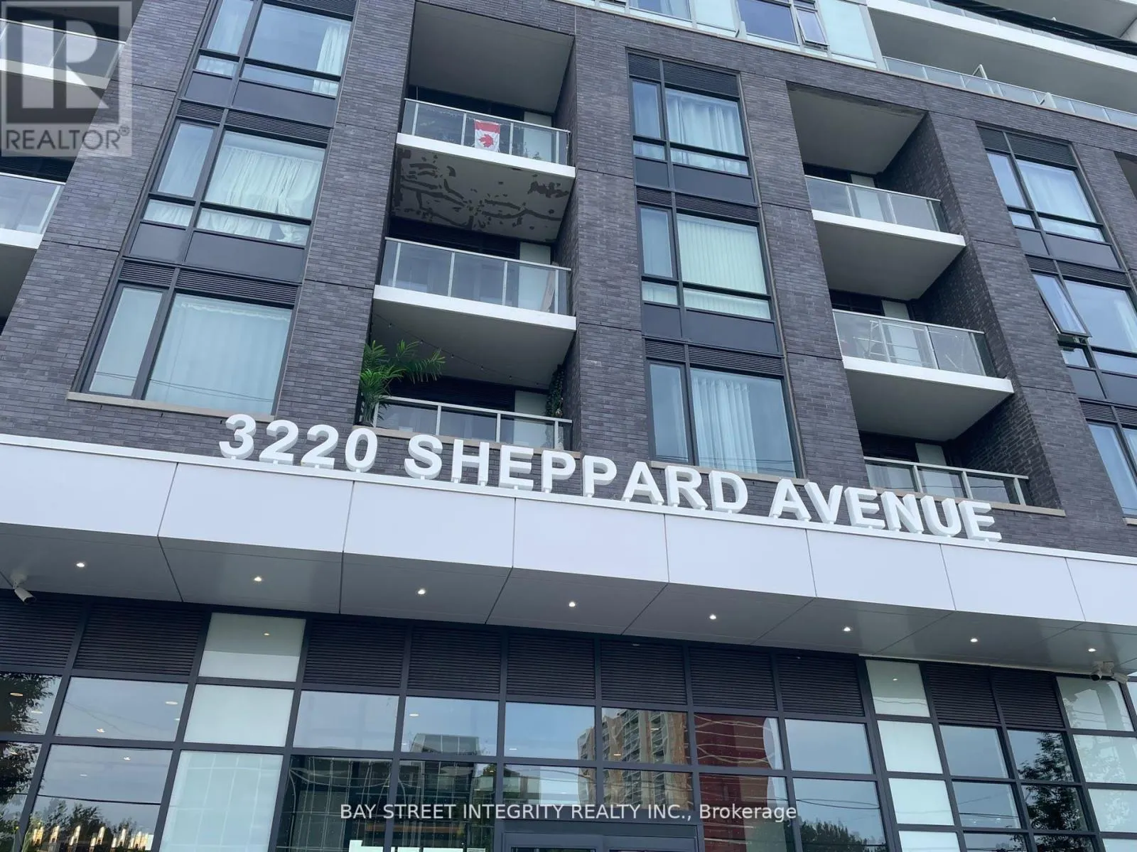 605 - 3220 SHEPPARD AVENUE E