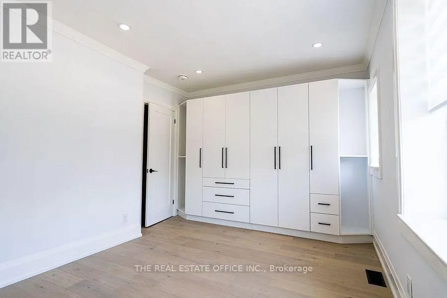 MAIN - 388 WOODBINE AVENUE