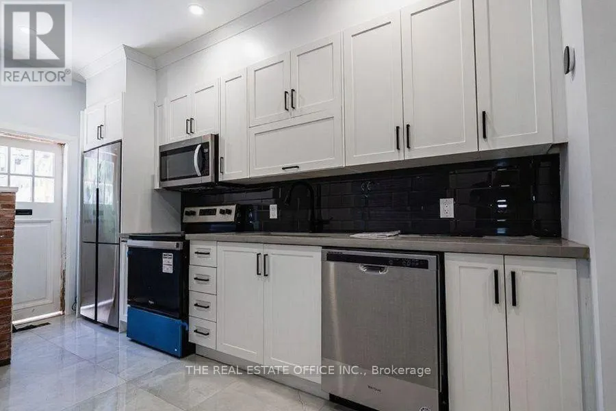 MAIN - 388 WOODBINE AVENUE