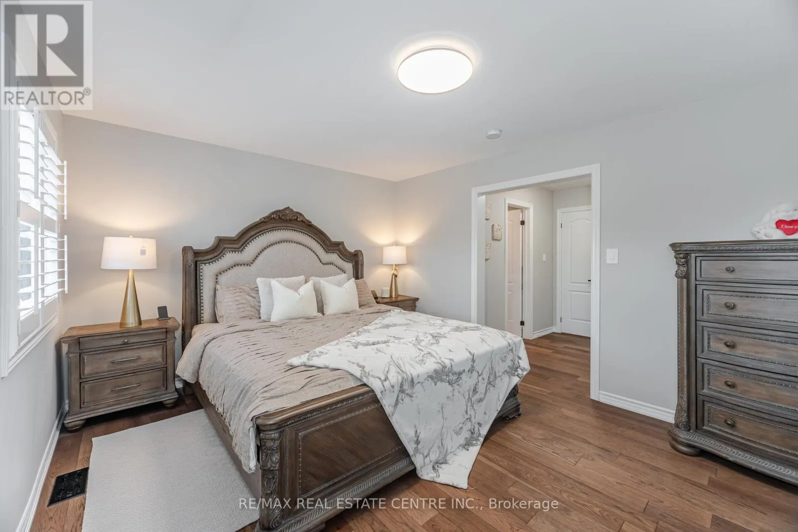 844 WRENWOOD DRIVE
