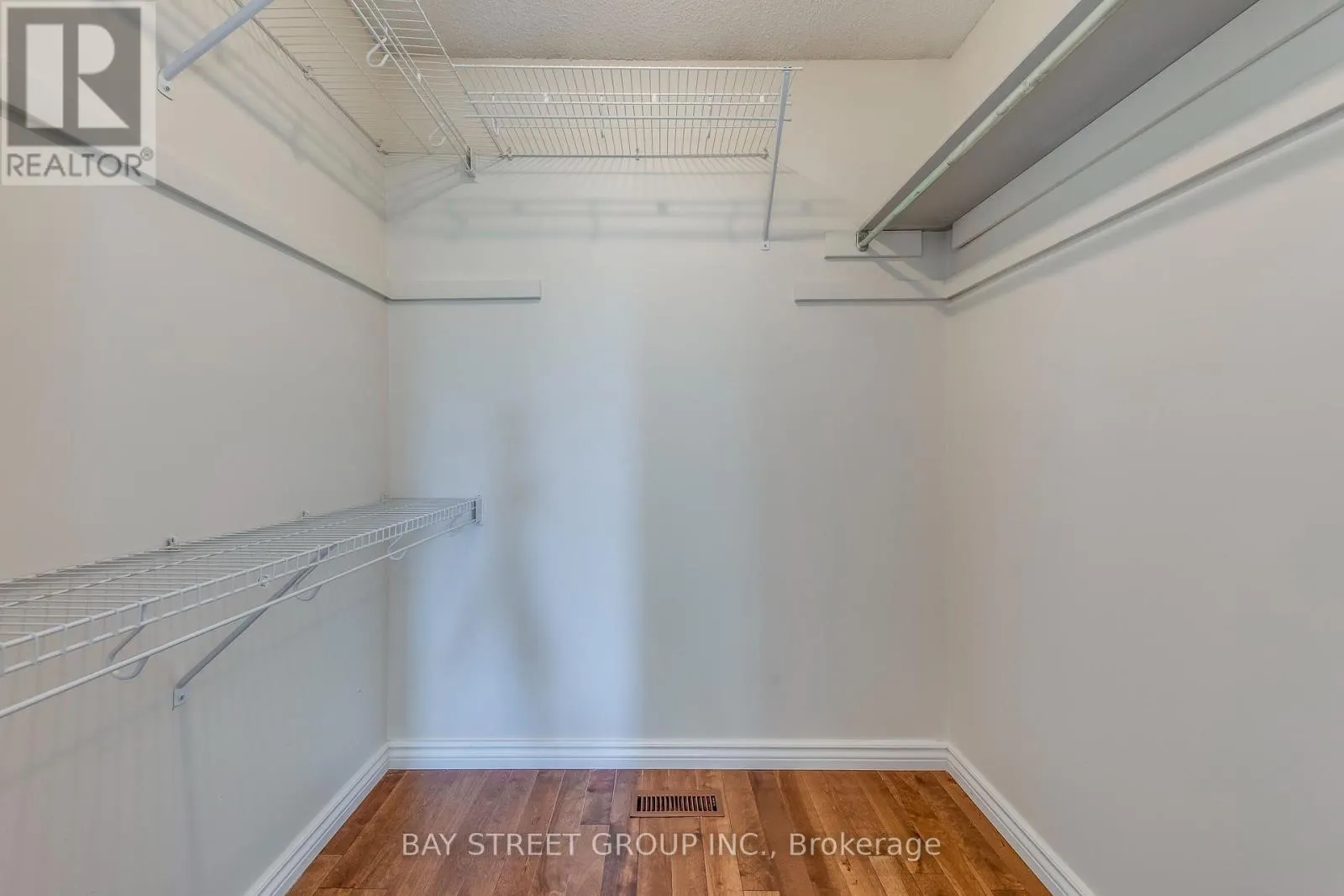 7 EMPSON COURT
