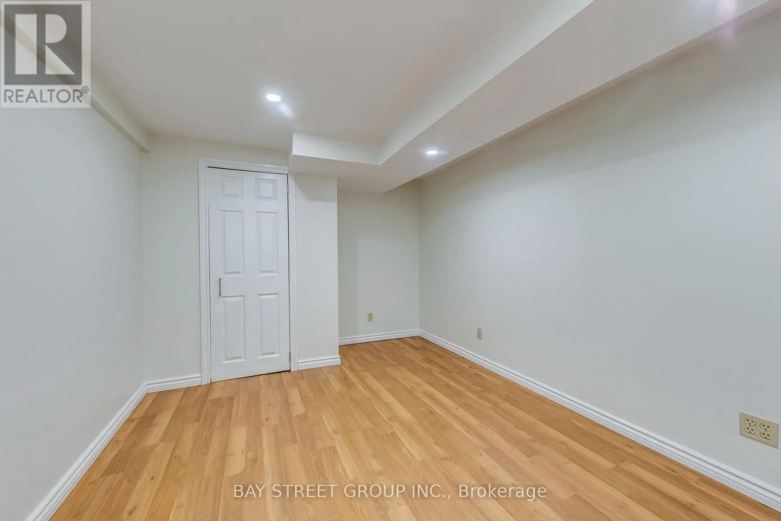7 EMPSON COURT