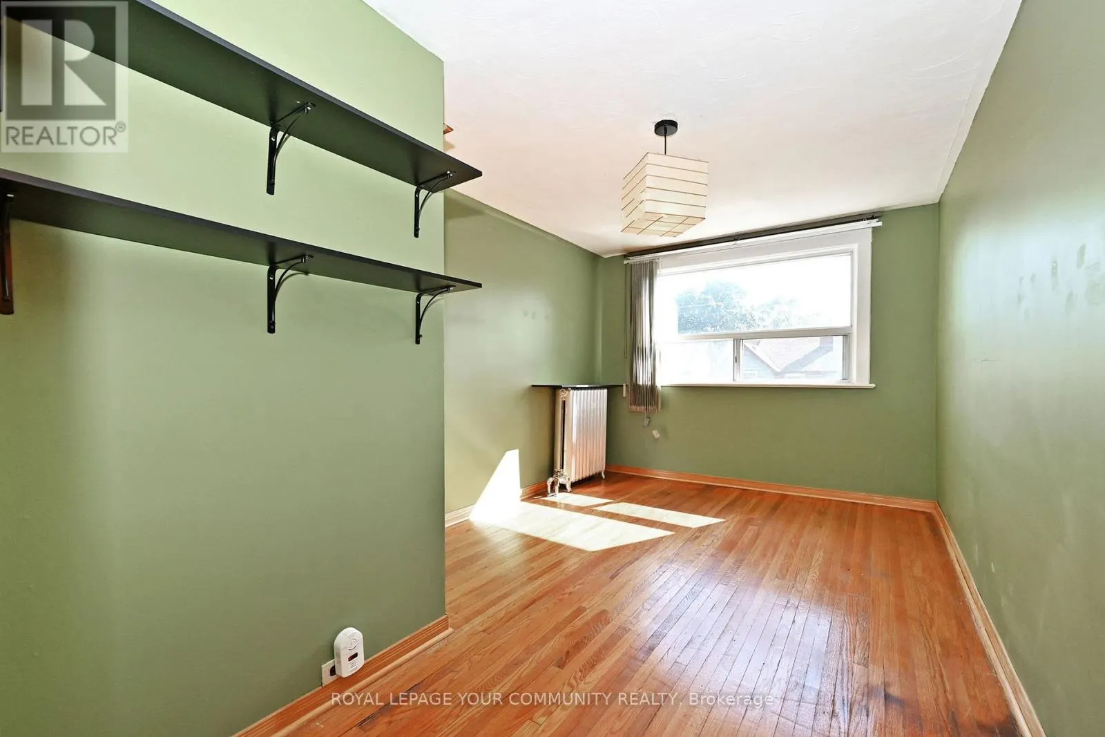 284 WOLVERLEIGH BOULEVARD