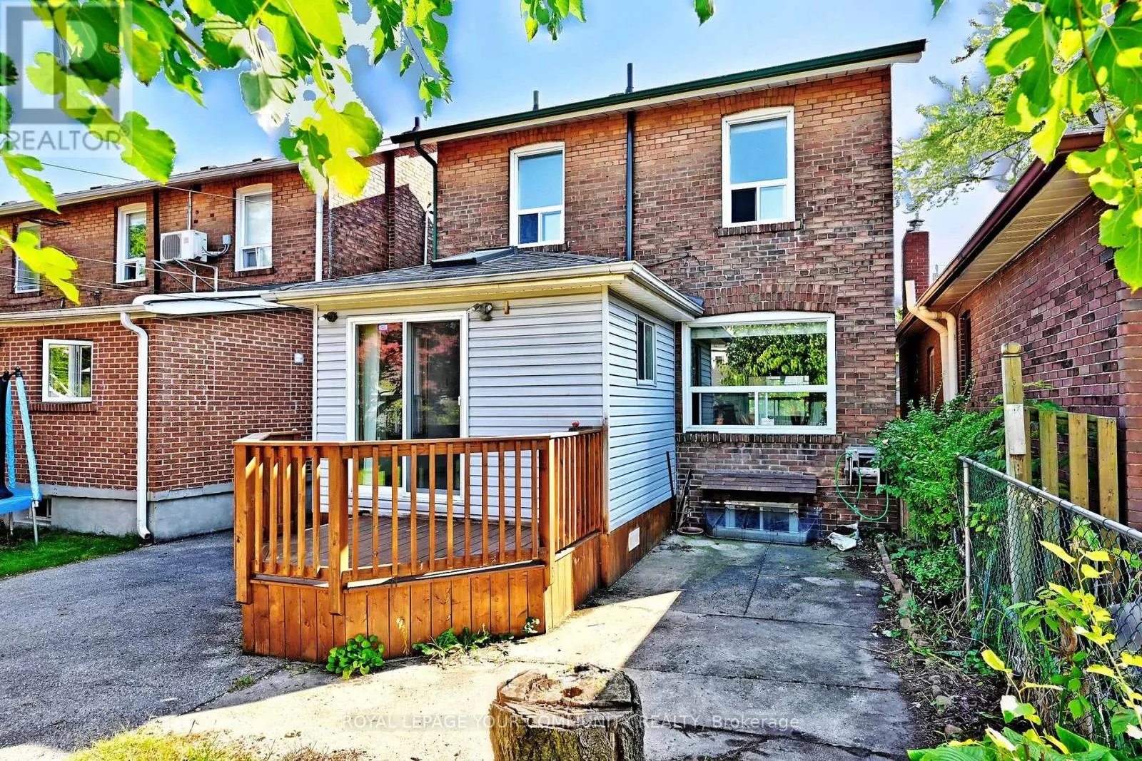 284 WOLVERLEIGH BOULEVARD
