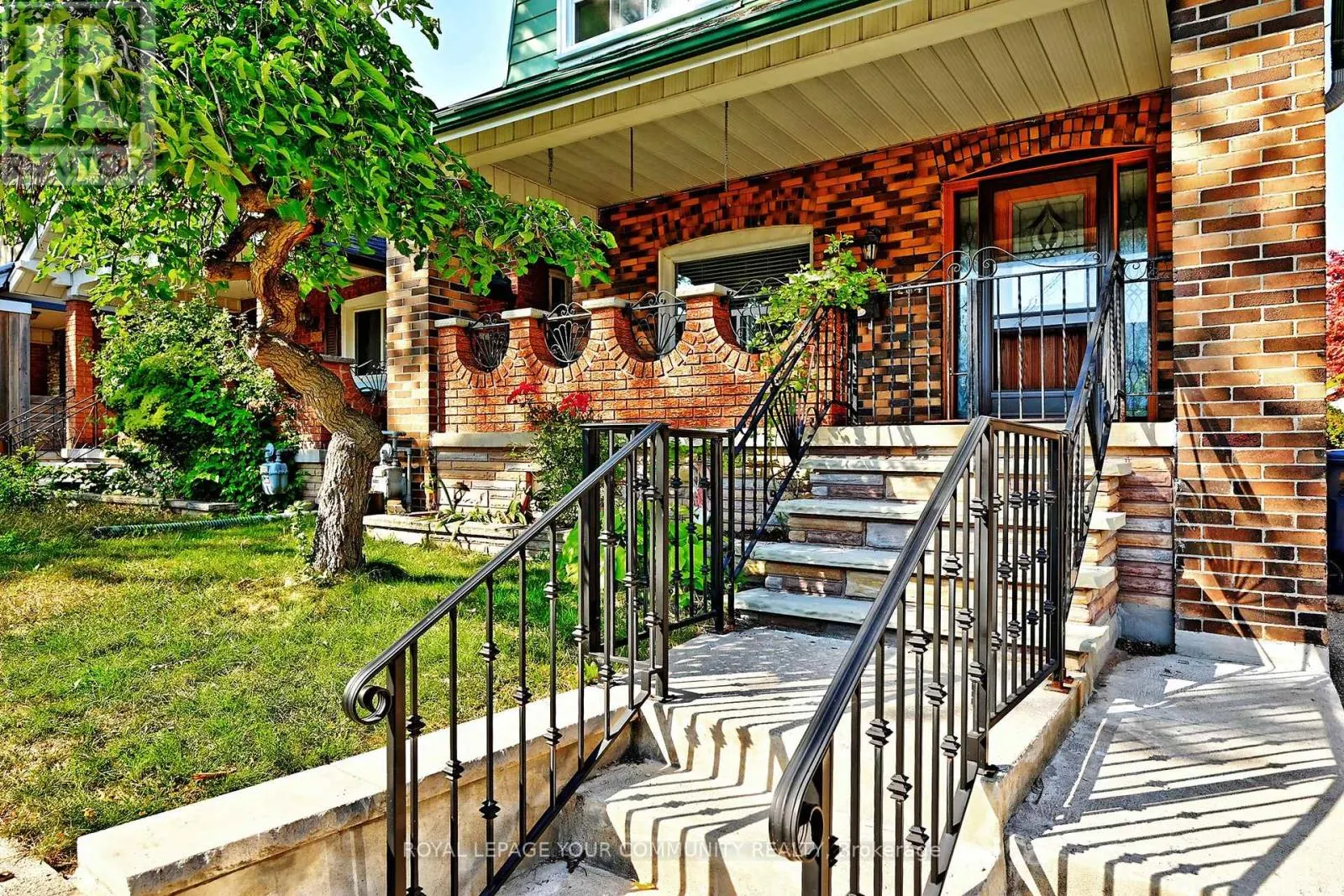 284 WOLVERLEIGH BOULEVARD