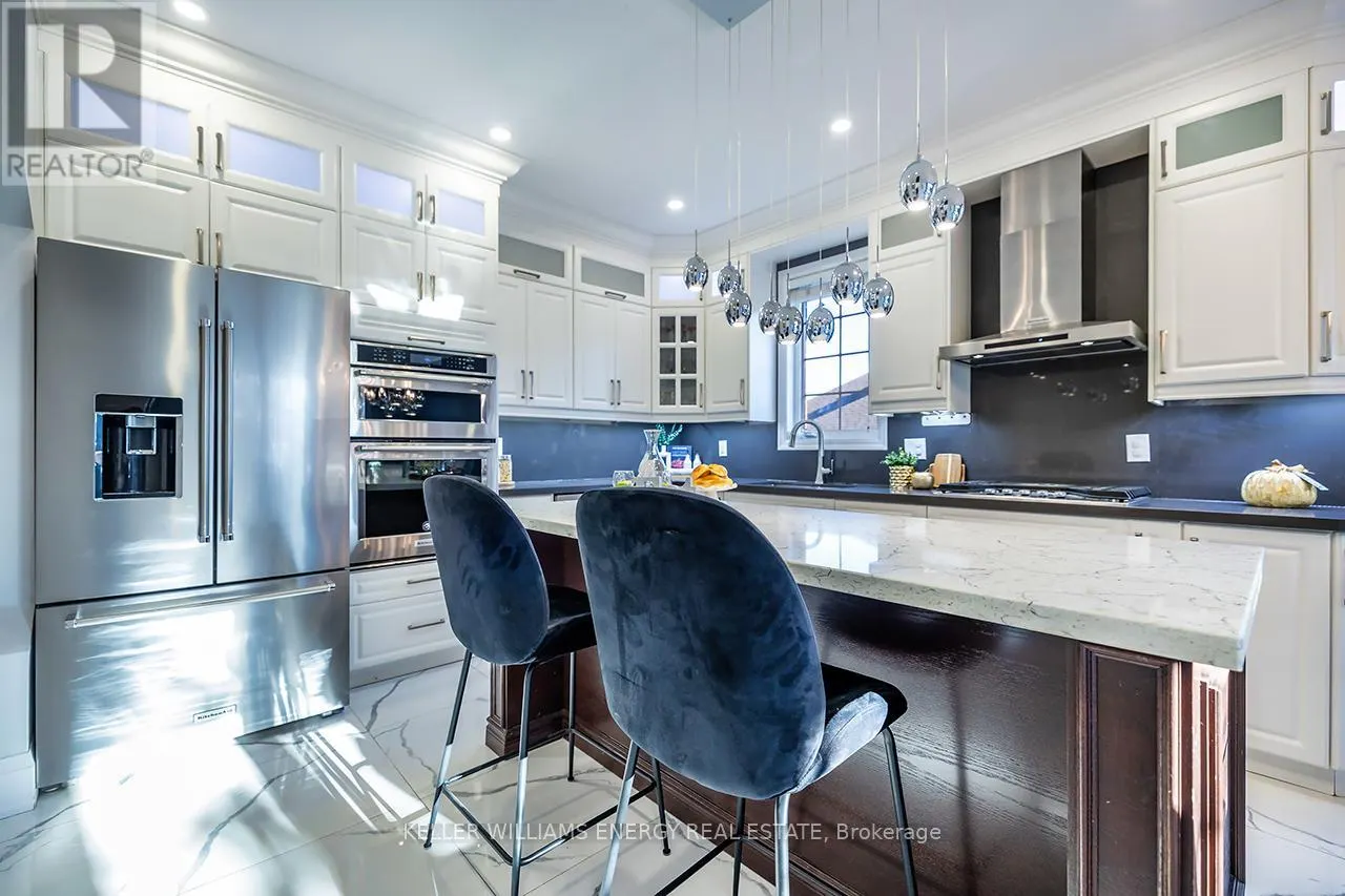 1602 CHILLIWACK STREET