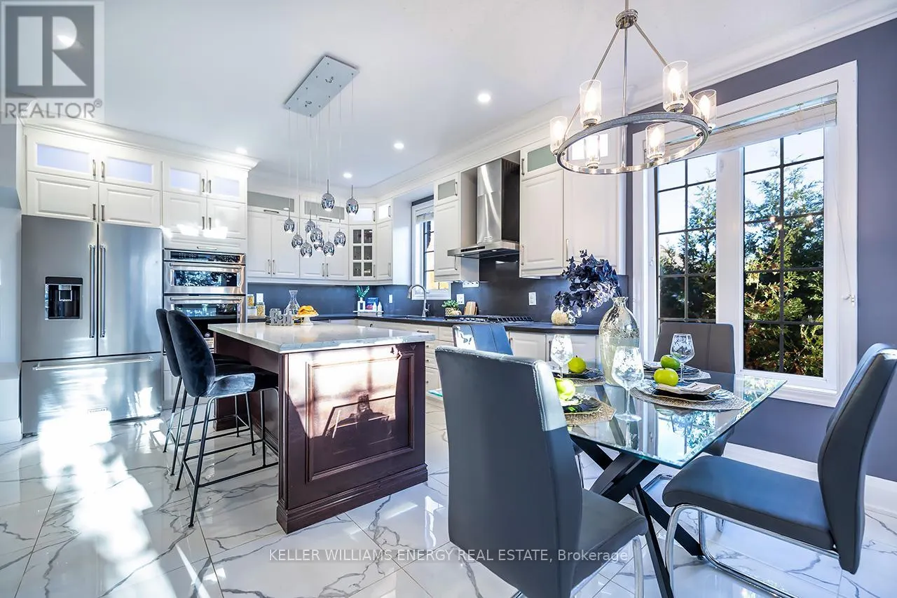 1602 CHILLIWACK STREET