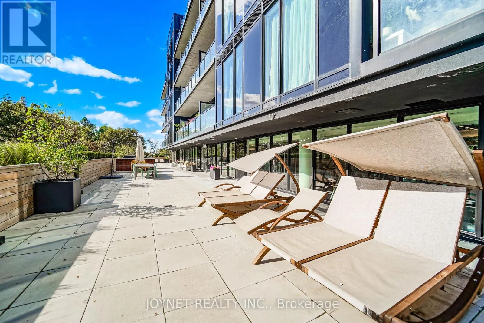 714 - 2799 KINGSTON ROAD