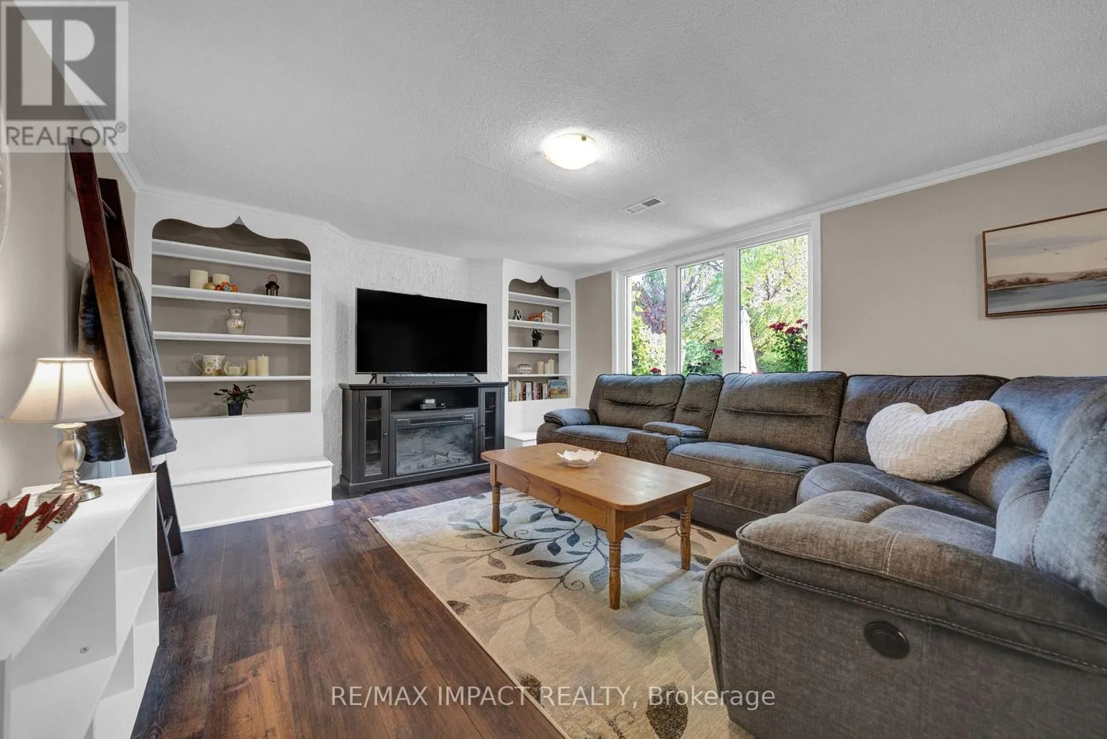 397 BRENTWOOD AVENUE