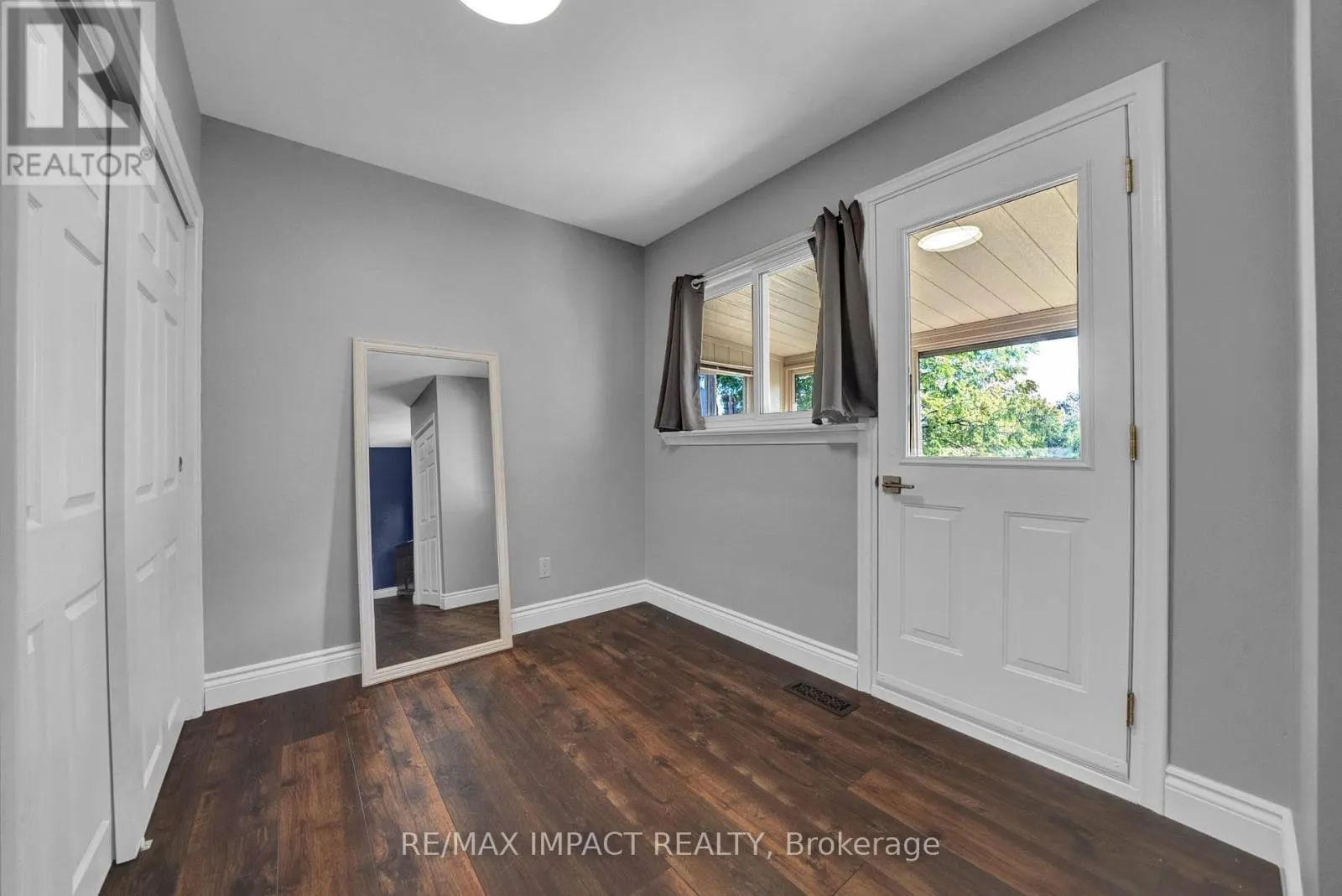 397 BRENTWOOD AVENUE