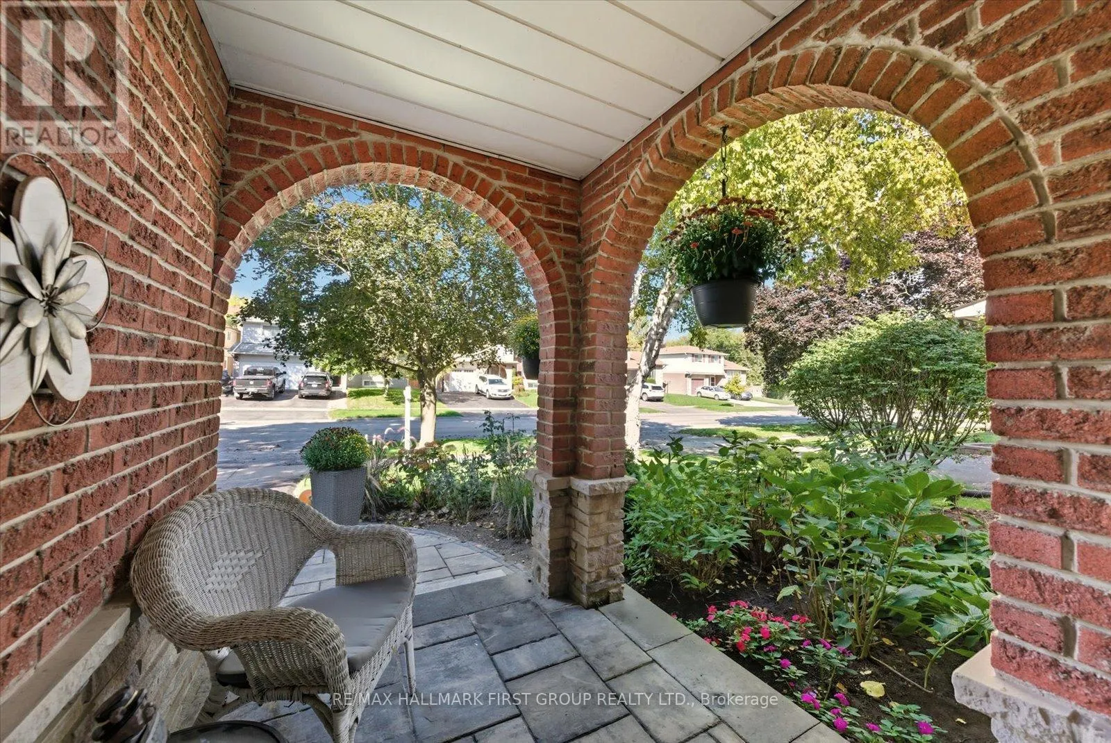 7 SPRY AVENUE