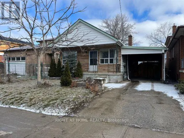 35 COMMONWEALTH AVENUE