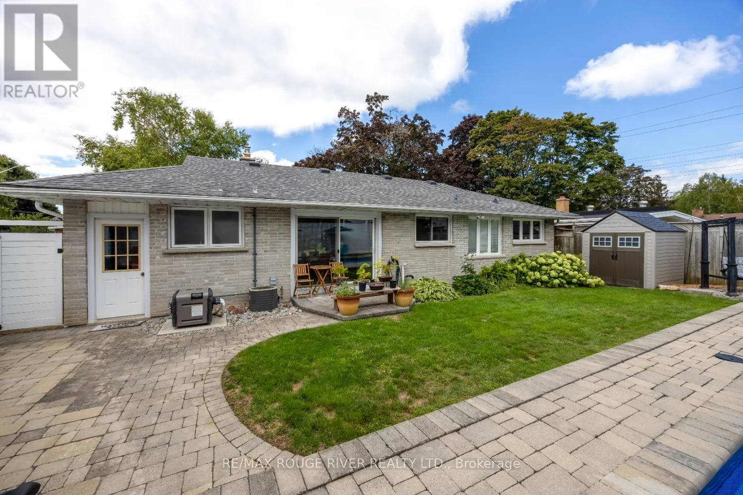 129 BRIAR COURT