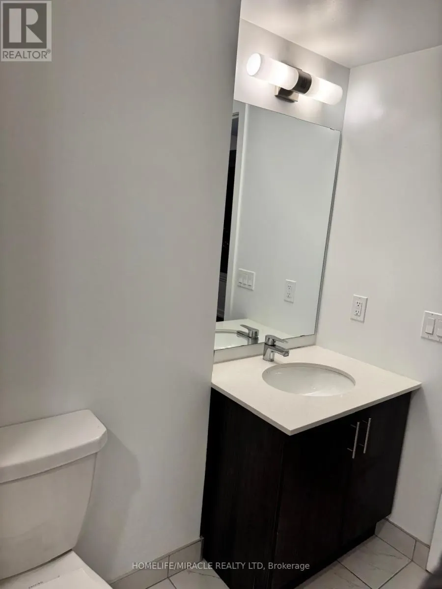 1608 - 1455 CELEBRATION DRIVE