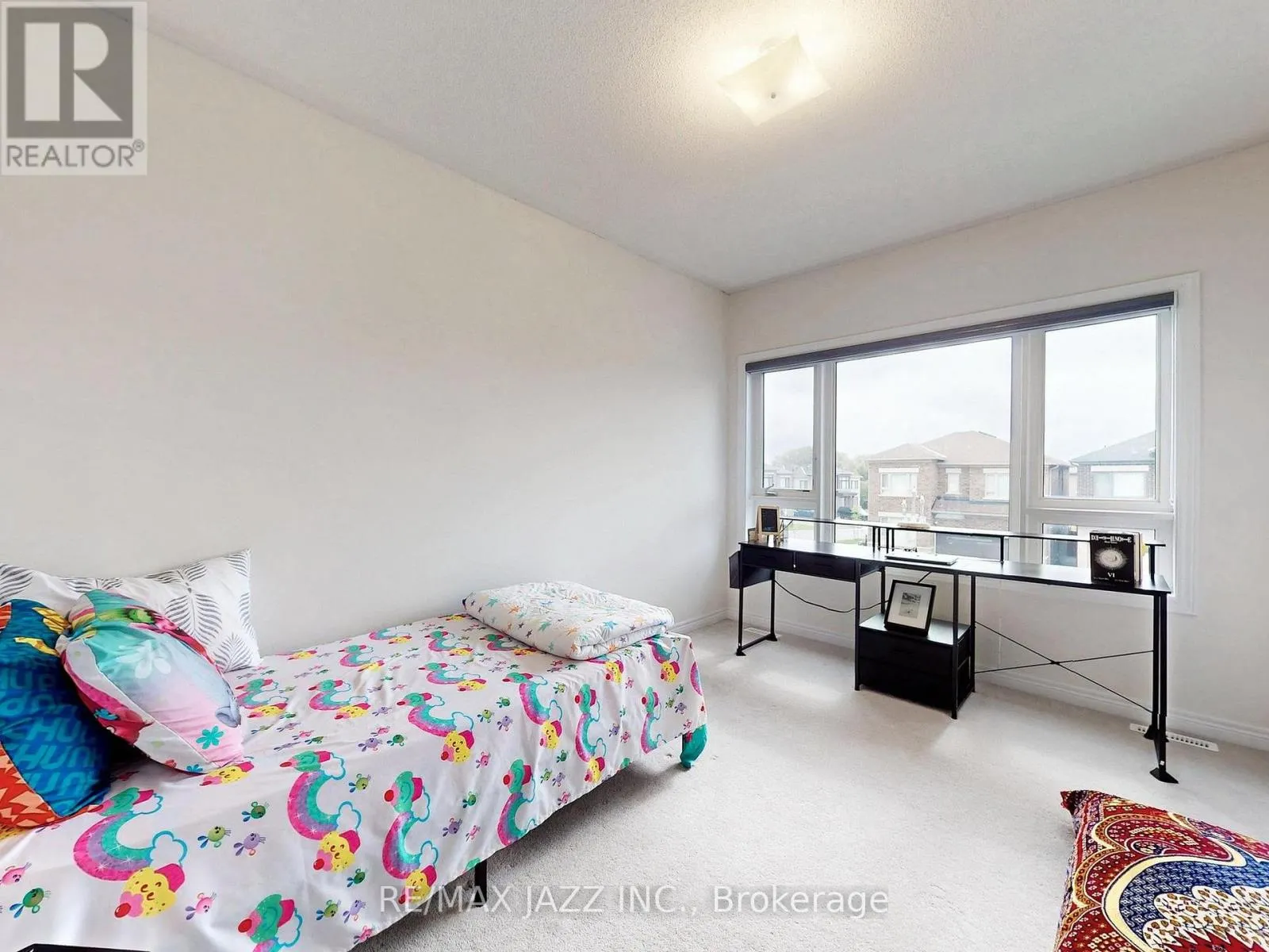 1280 AMHERST GATE