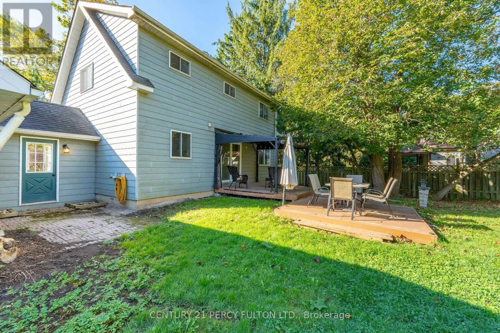 66 TWYN RIVERS DRIVE