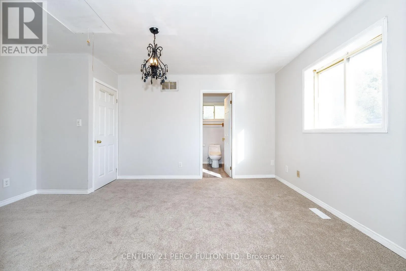 66 TWYN RIVERS DRIVE