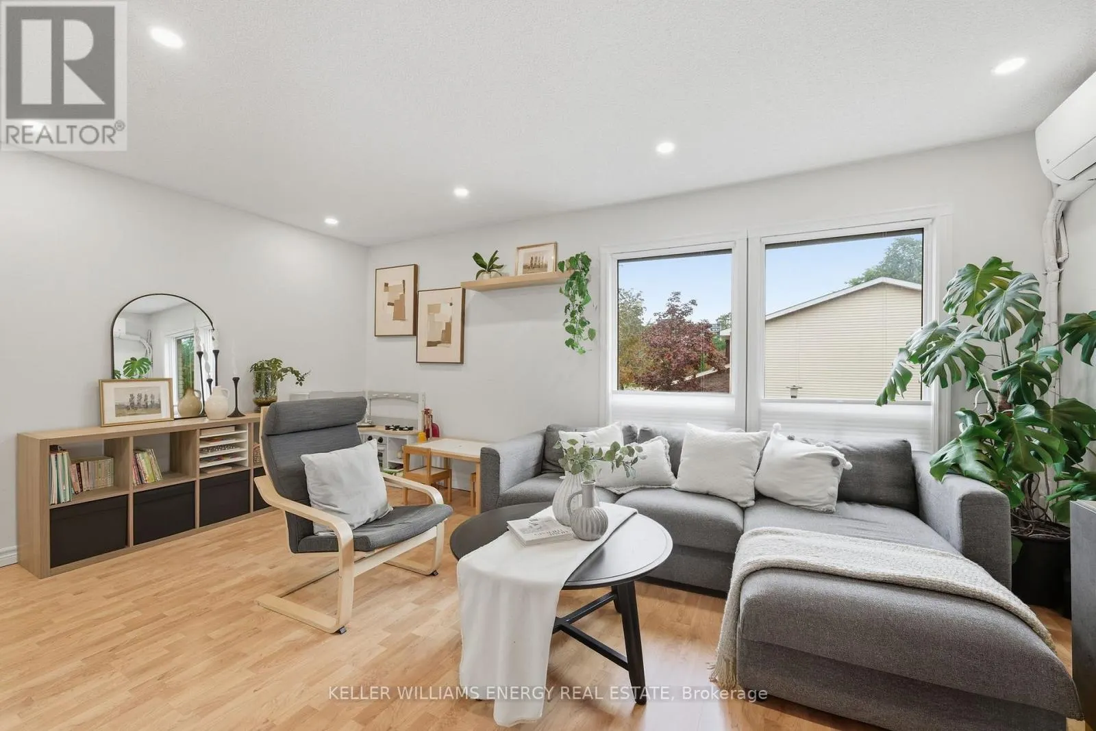 W16 - 220 ORMOND DRIVE, #W16