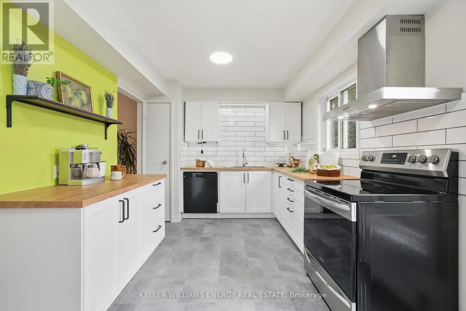 W16 - 220 ORMOND DRIVE, #W16