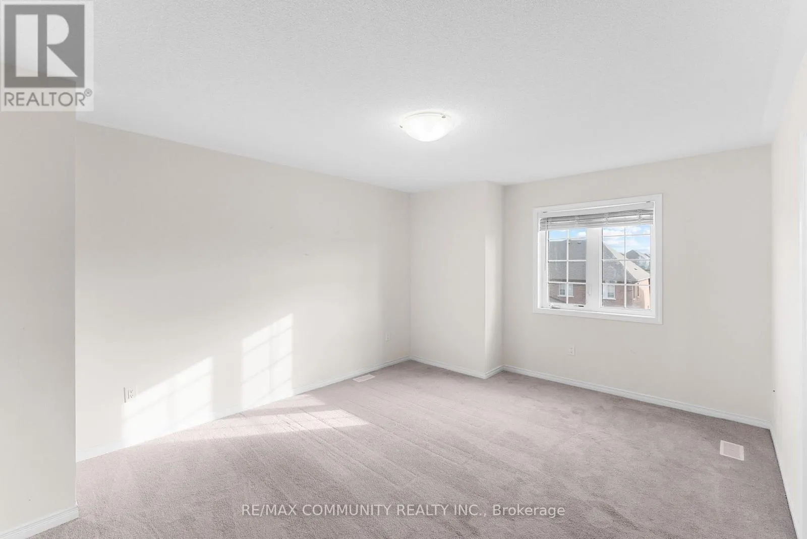 314 CORONATION ROAD