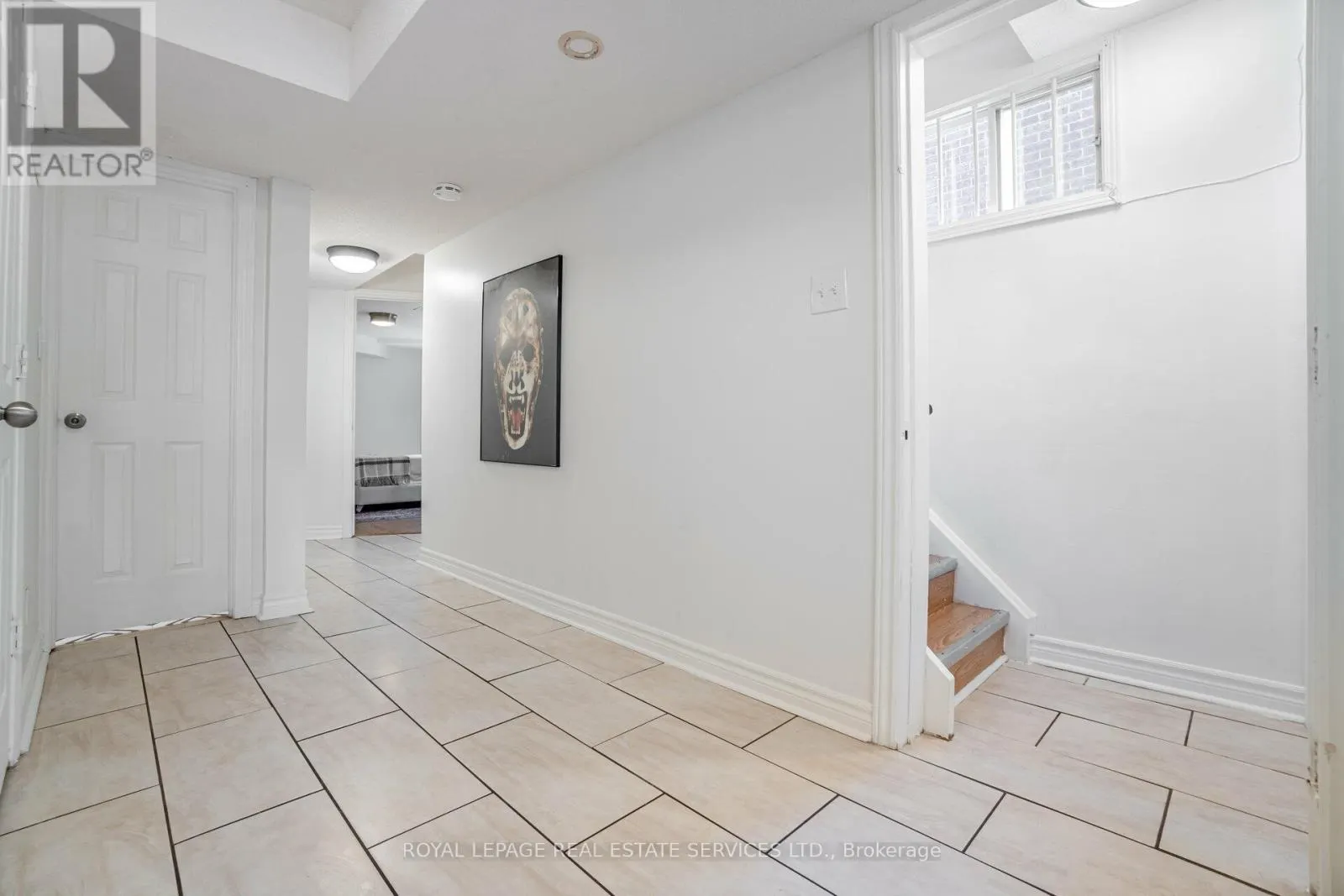 171 CLONMORE DRIVE E