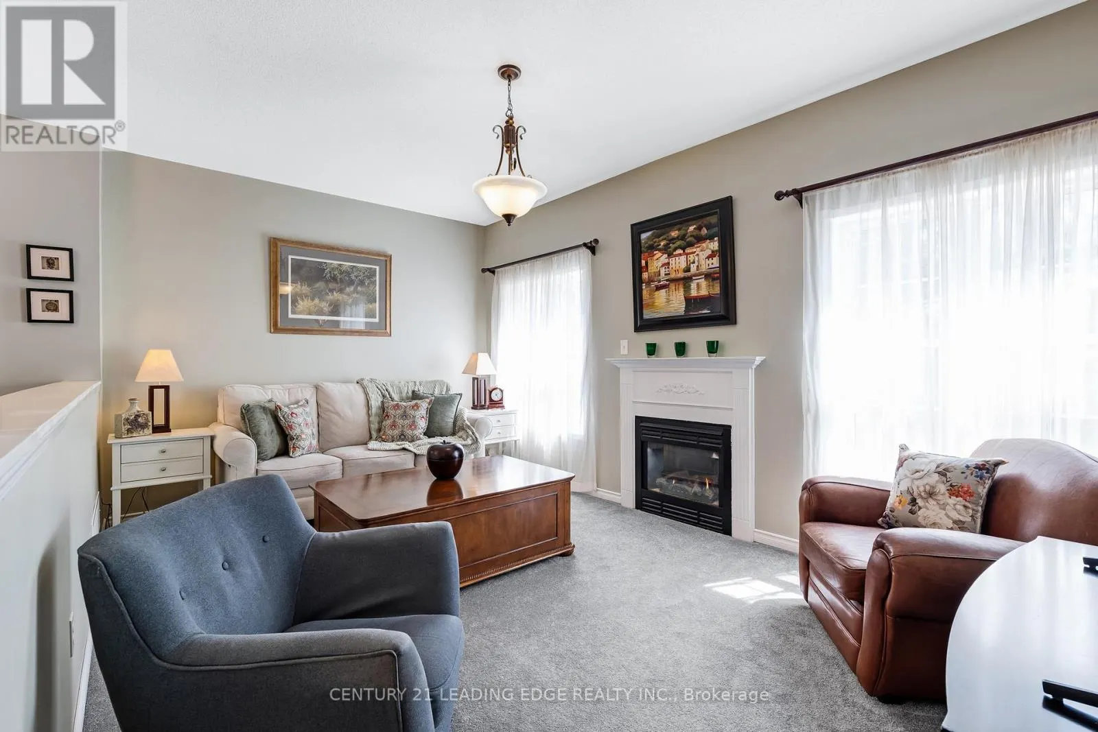 53 KINROSS AVENUE