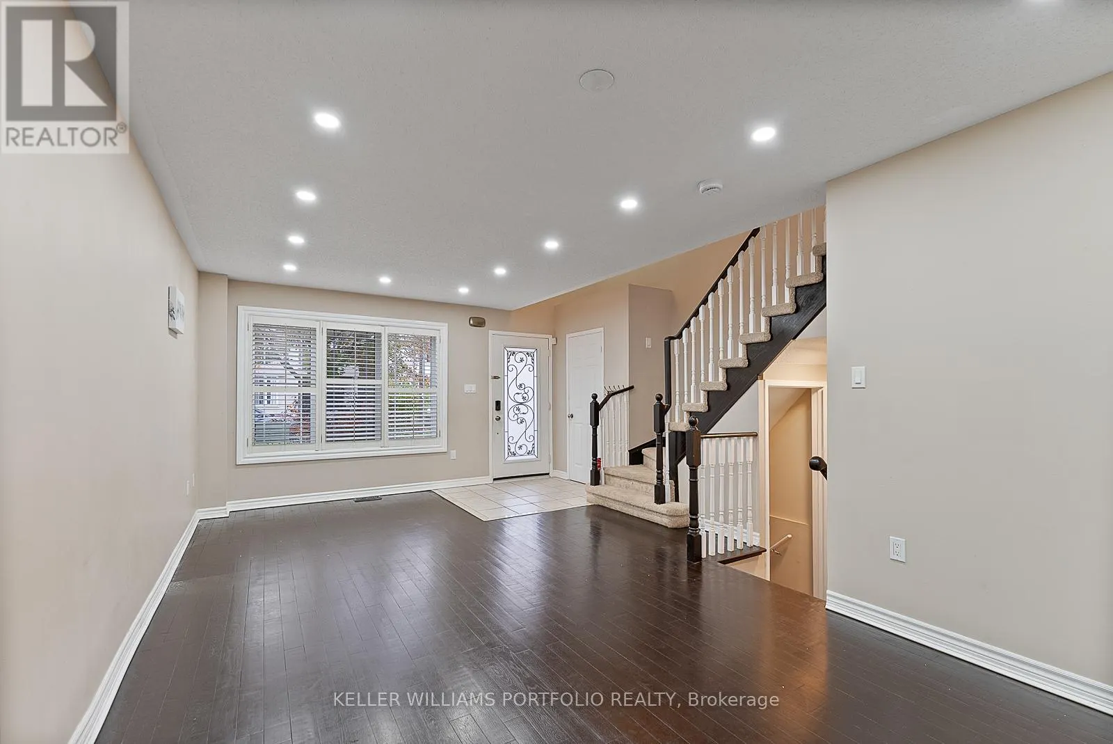 66 ARMITAGE CRESCENT