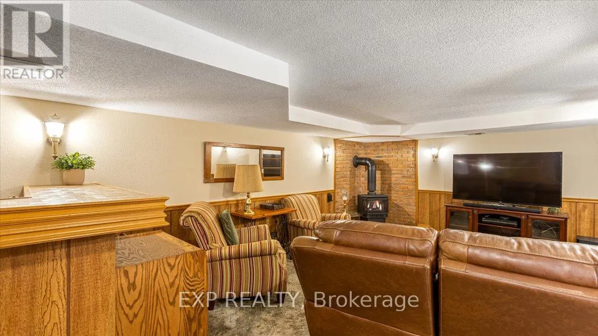 1452 ONEIDA COURT