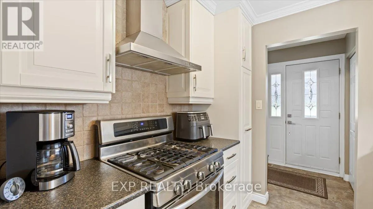 1452 ONEIDA COURT