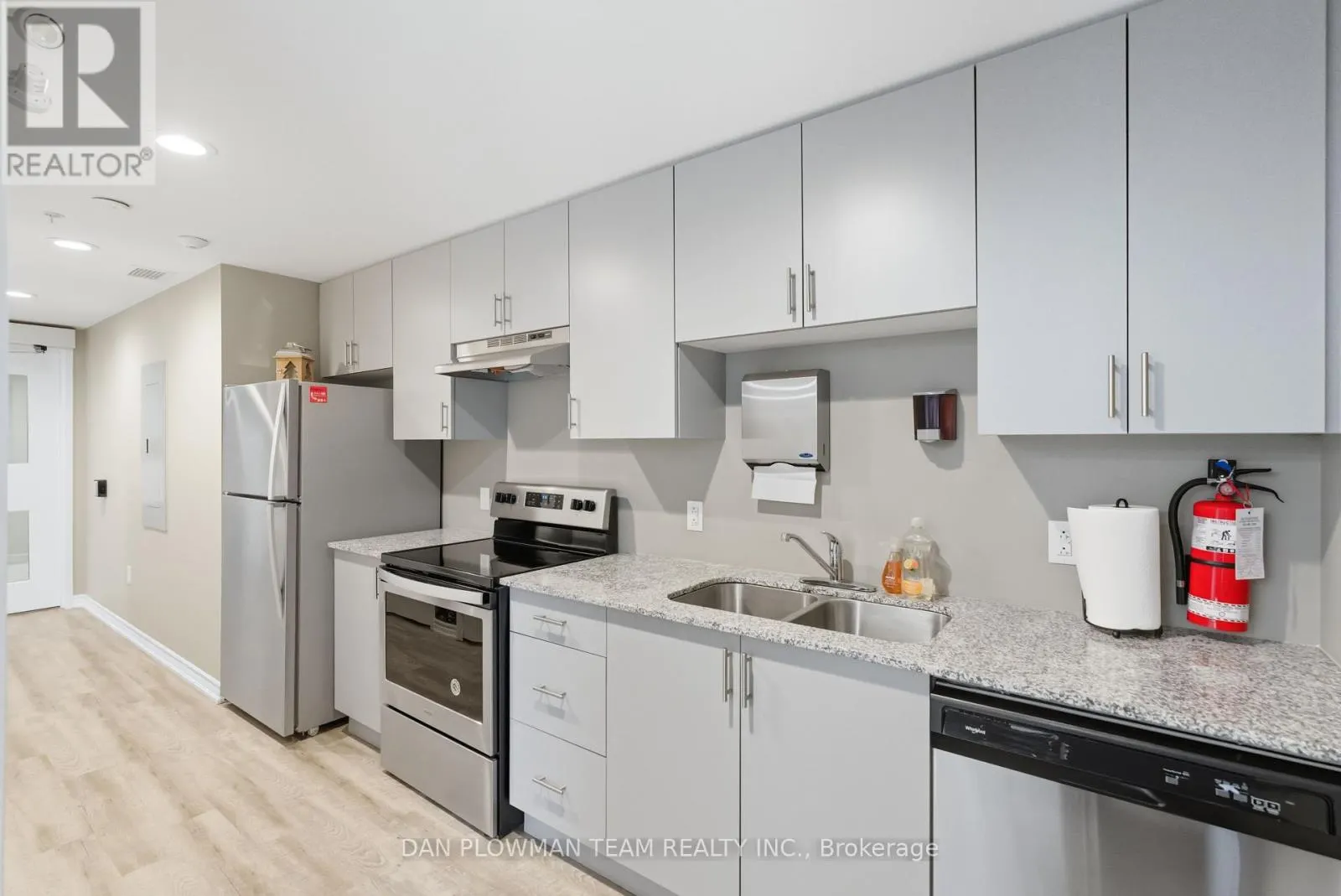 217 - 290 LIBERTY STREET N