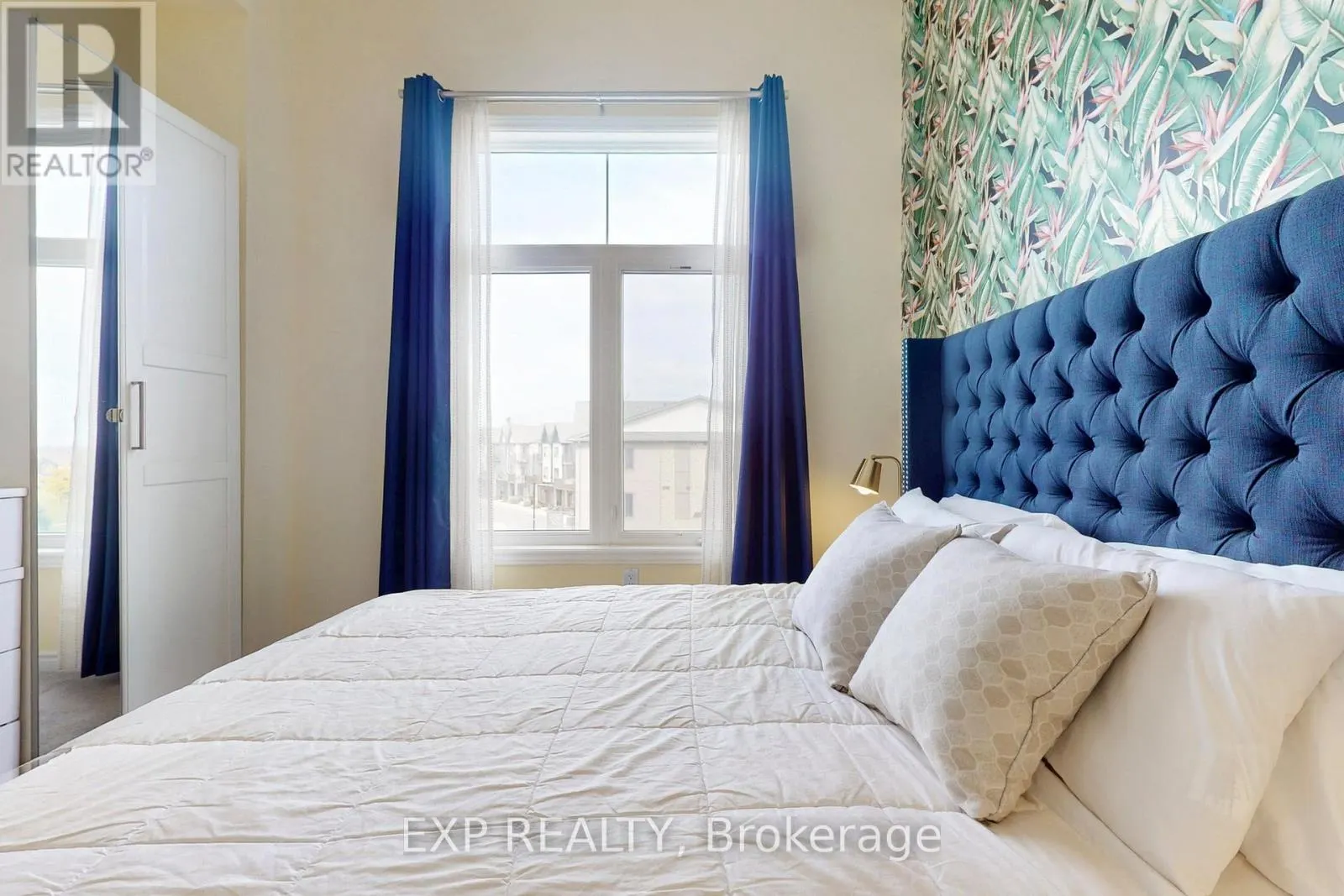 94 - 2584 WILLIAM JACKSON DRIVE