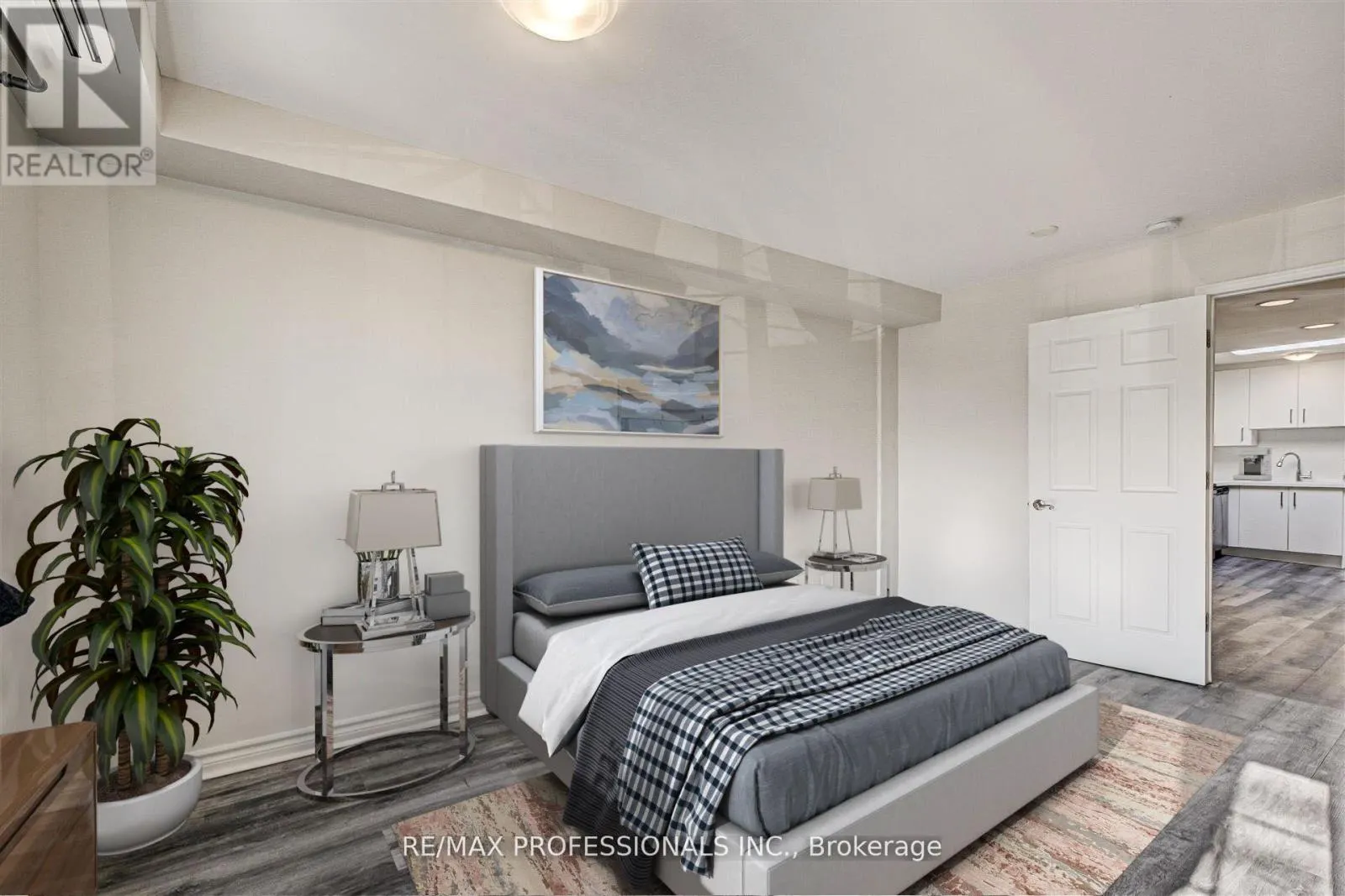 2ND FLR - 1425 GERRARD STREET E