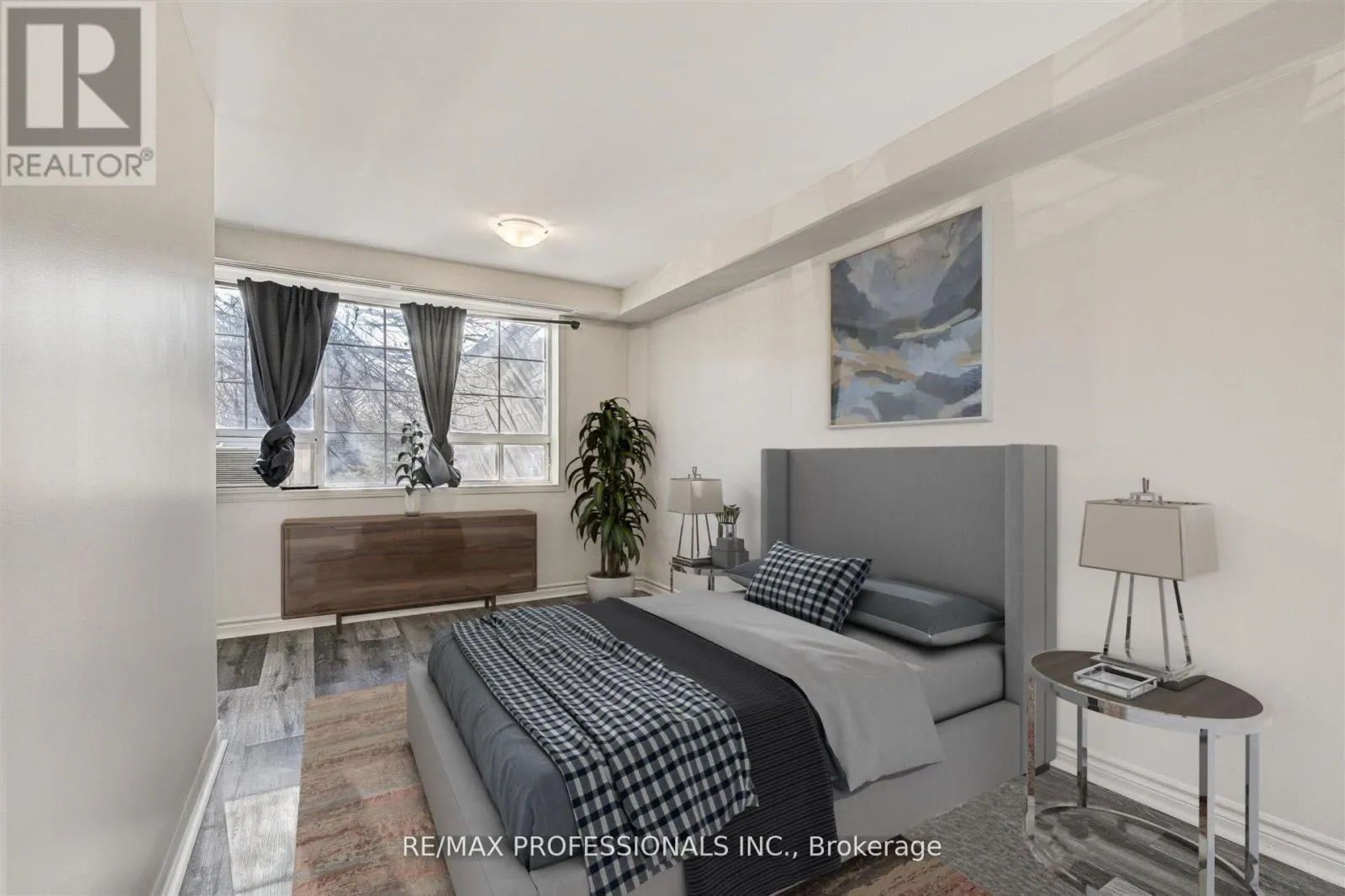 2ND FLR - 1425 GERRARD STREET E
