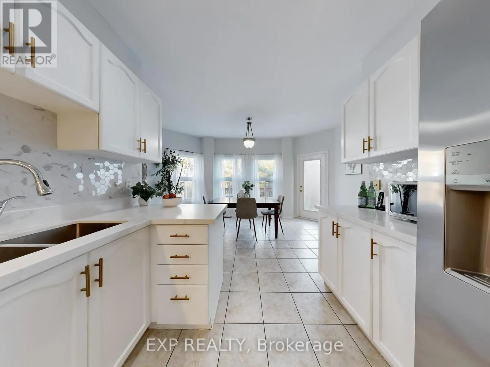 1151 GOSSAMER DRIVE