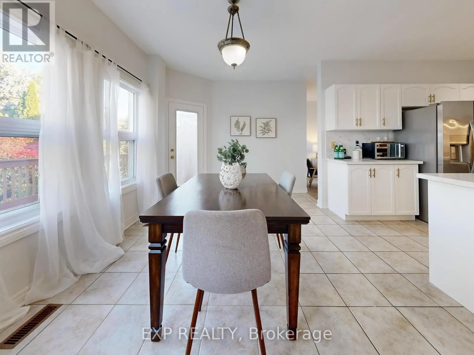 1151 GOSSAMER DRIVE