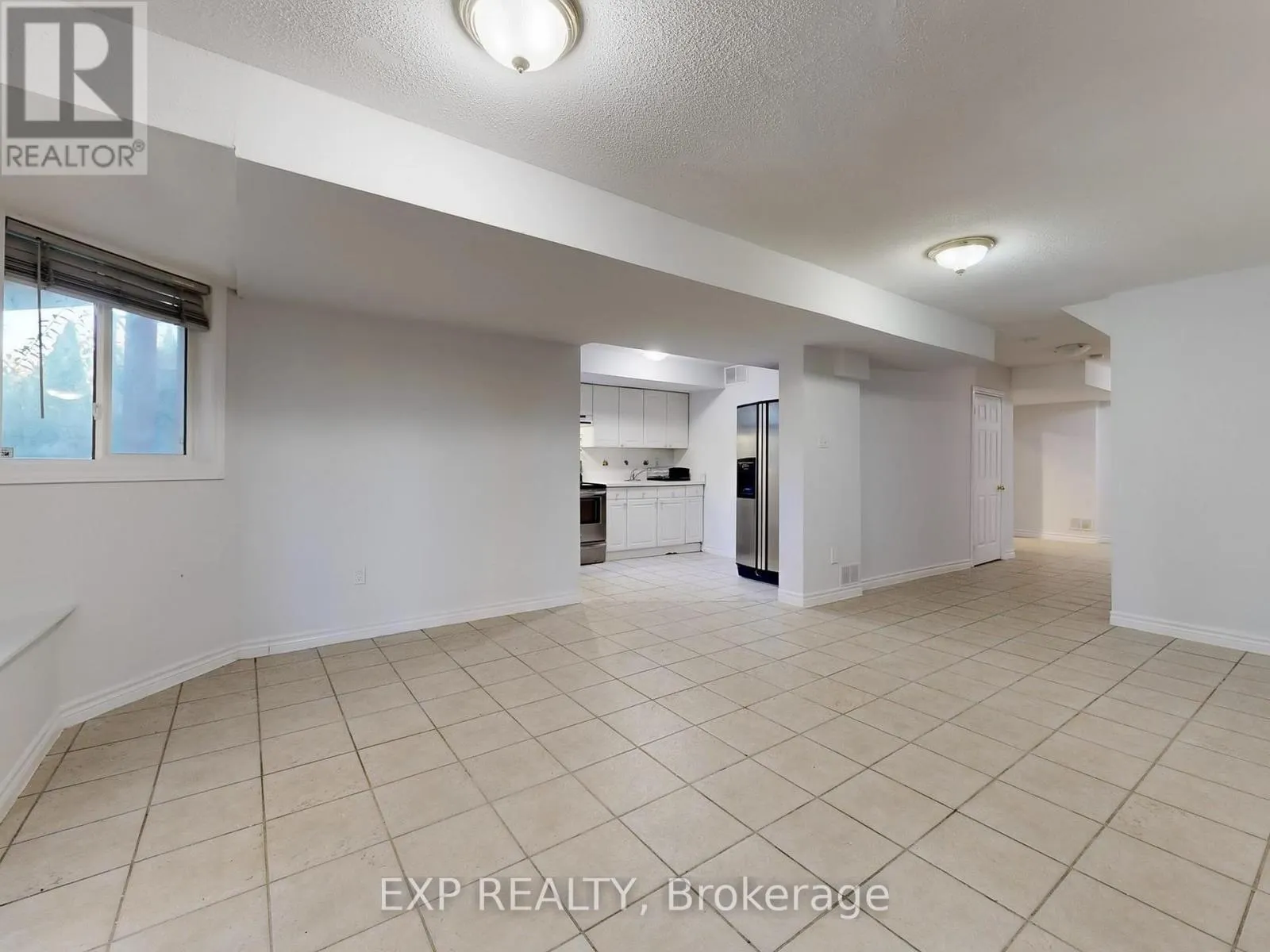 1151 GOSSAMER DRIVE