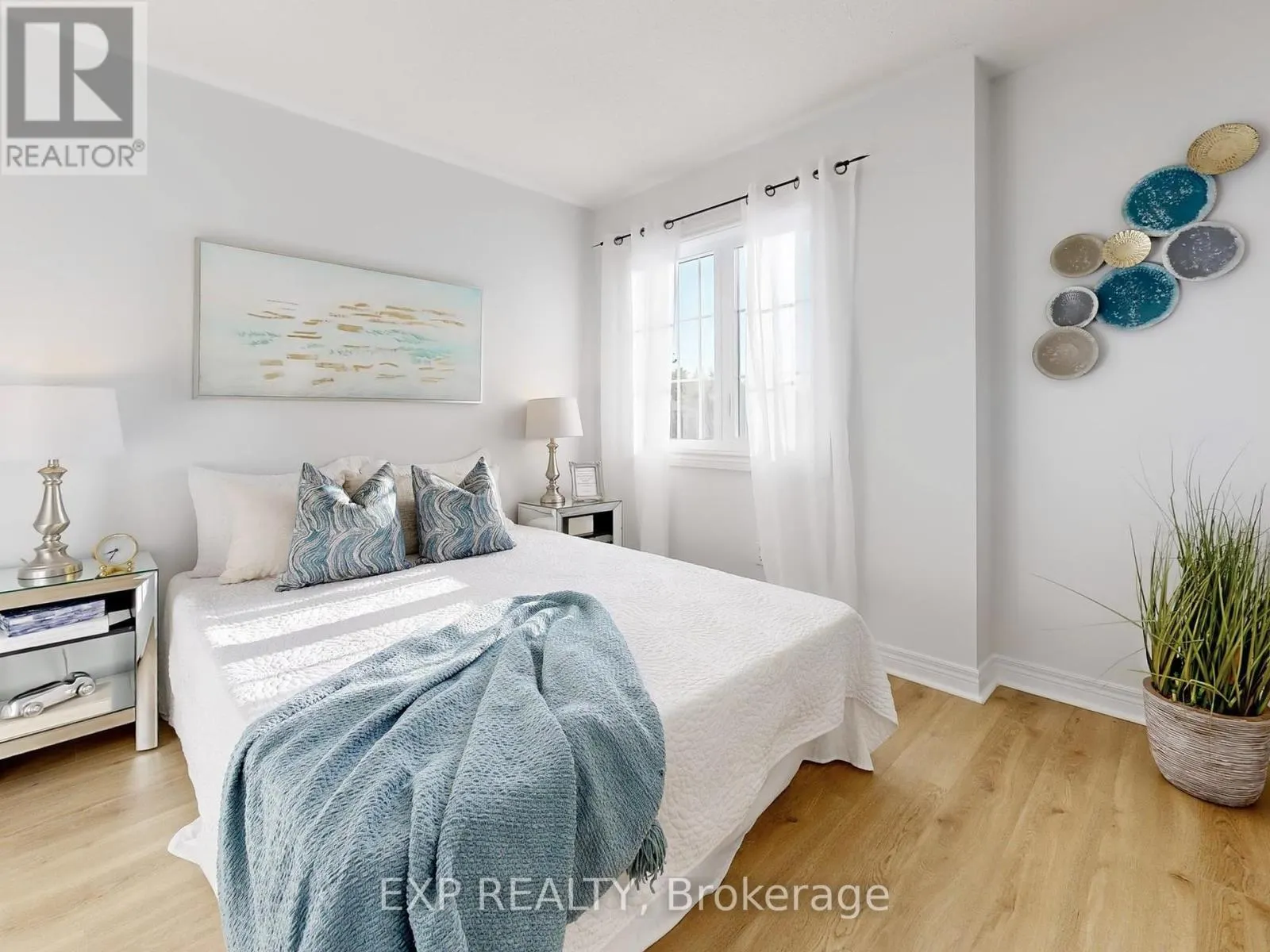 1151 GOSSAMER DRIVE