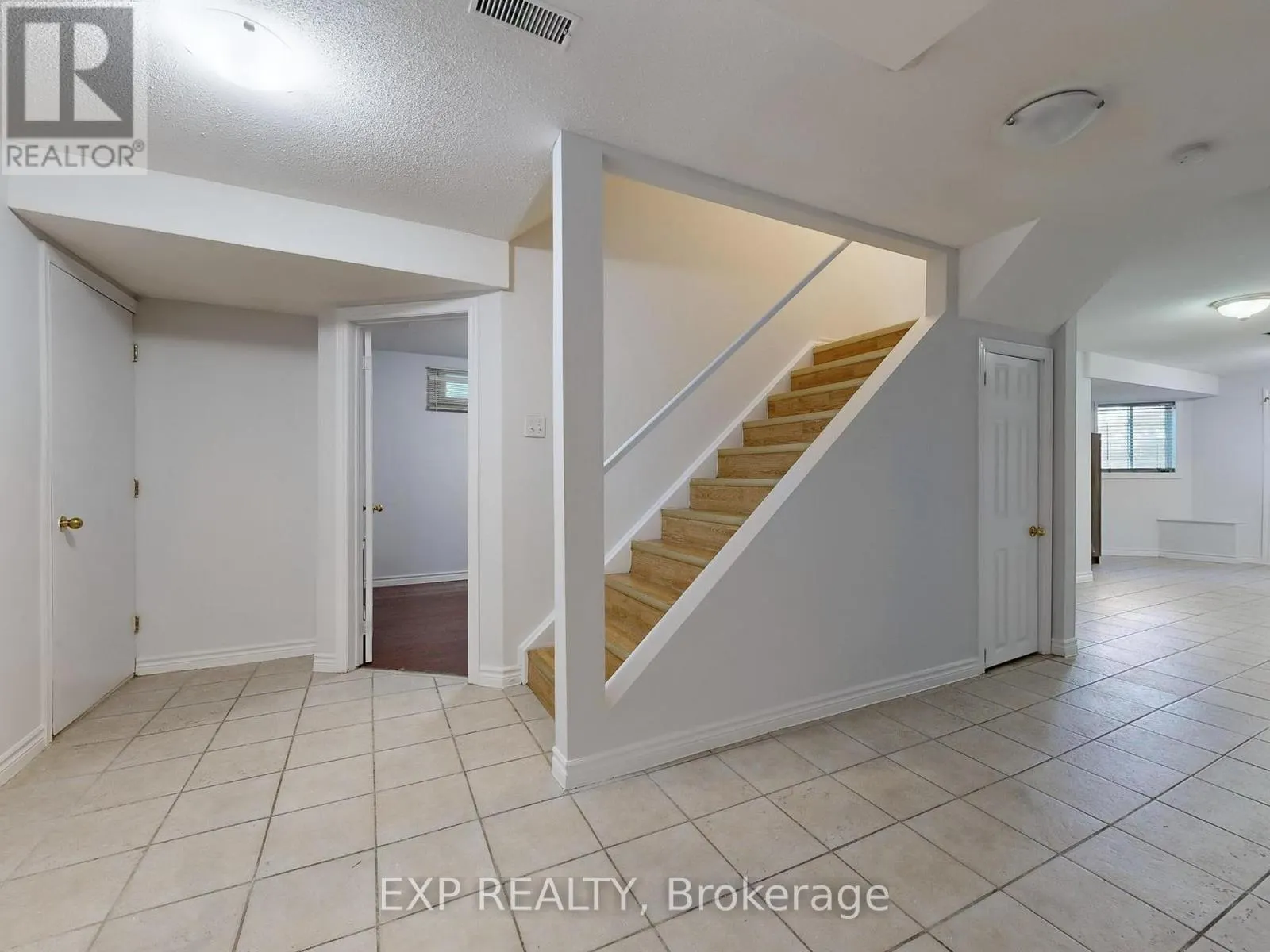 1151 GOSSAMER DRIVE