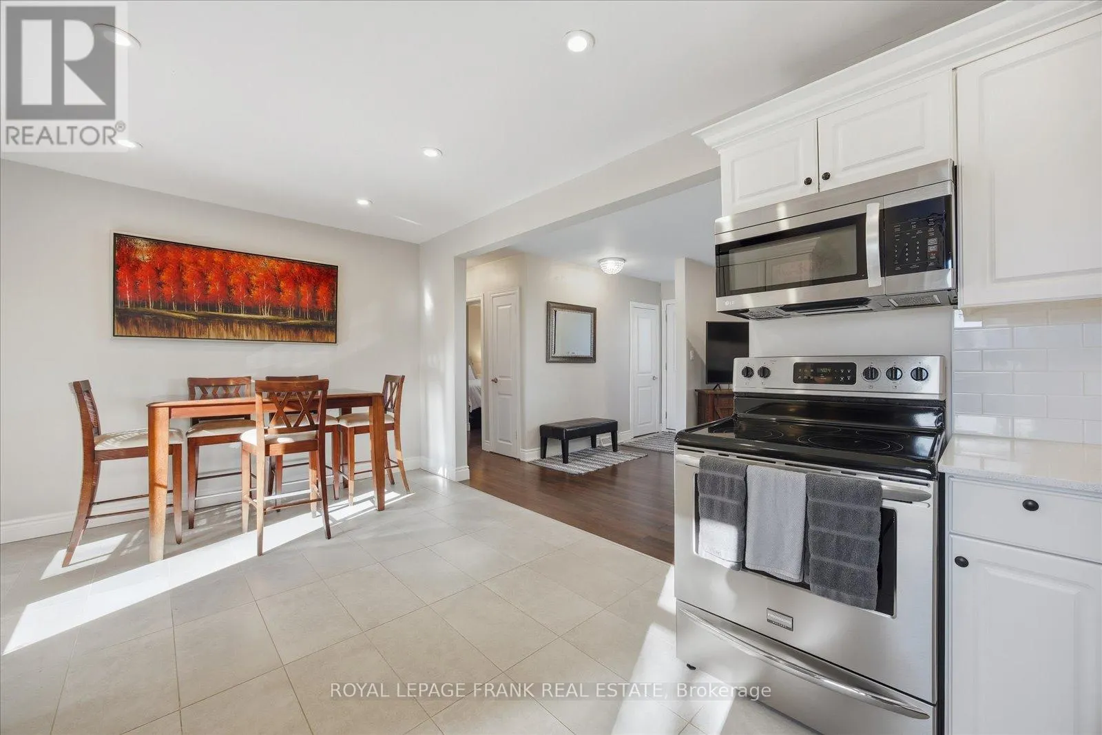 1186 RAVINE ROAD