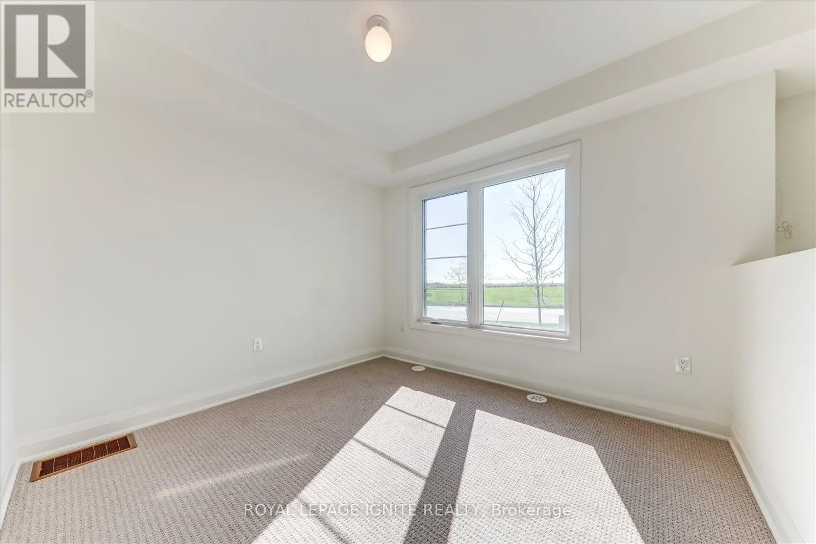 807 PORT DARLINGTON ROAD