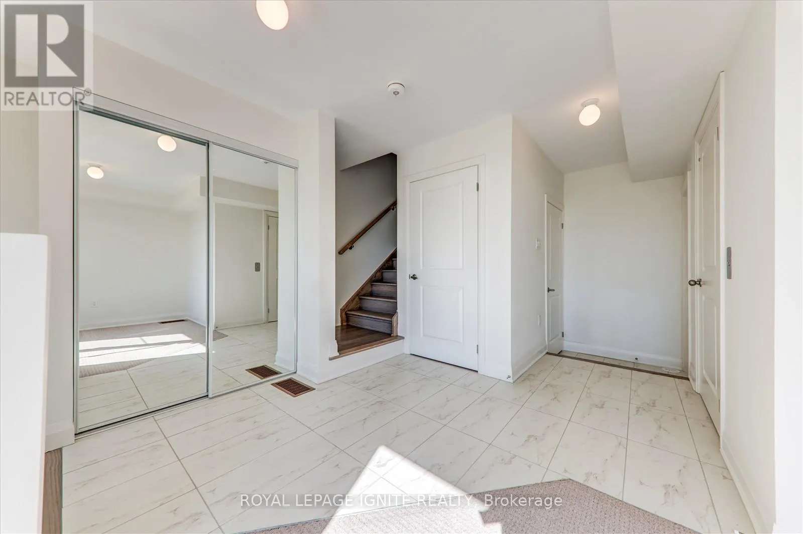 807 PORT DARLINGTON ROAD